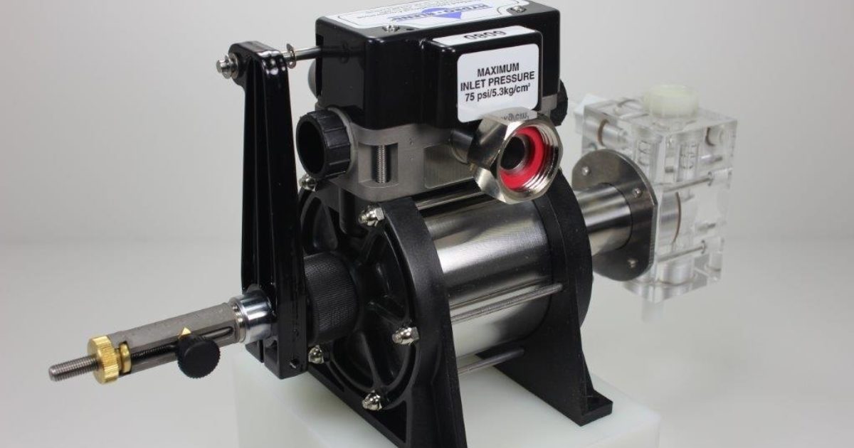 Hydroblend 6080 water-driven proportioner: stainless steel body with acrylic metering chamber and graduated adjustment screw